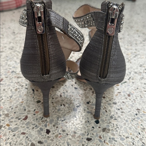 Antonio Melani silver rhinestone embellished heels open toe 8.5 formal cocktail - Picture 3 of 7